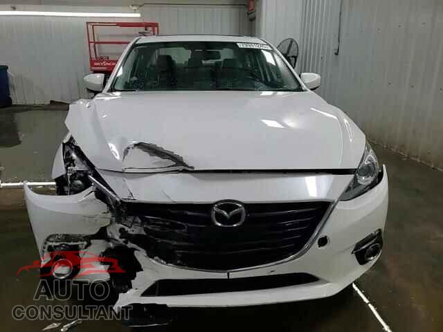 MAZDA 3 2016 - 3MZBM1X77GM250331