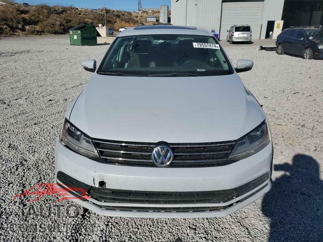 VOLKSWAGEN JETTA 2017 - 3VWDB7AJ0HM295165