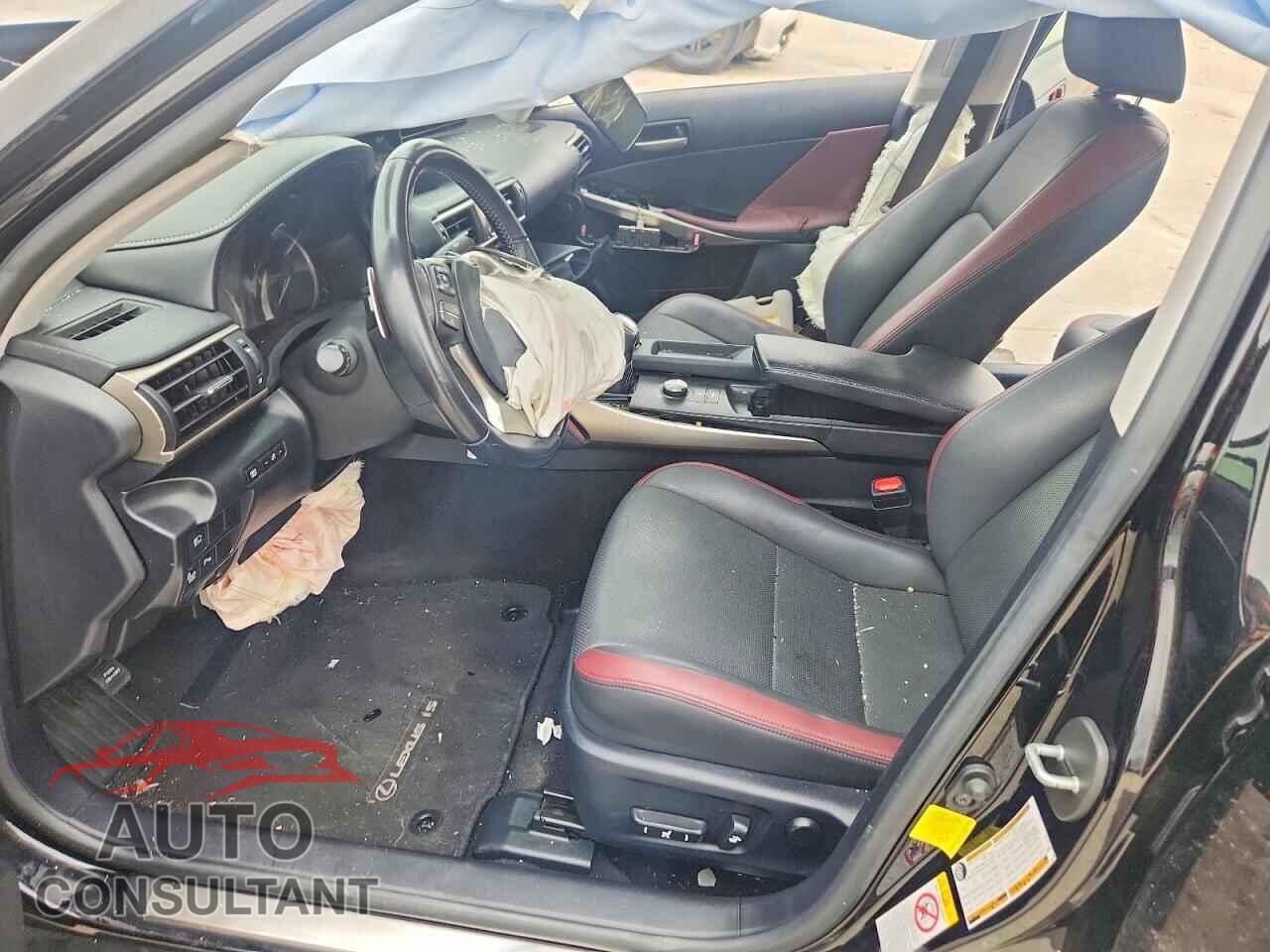 LEXUS IS 2018 - JTHBA1D29J5064466