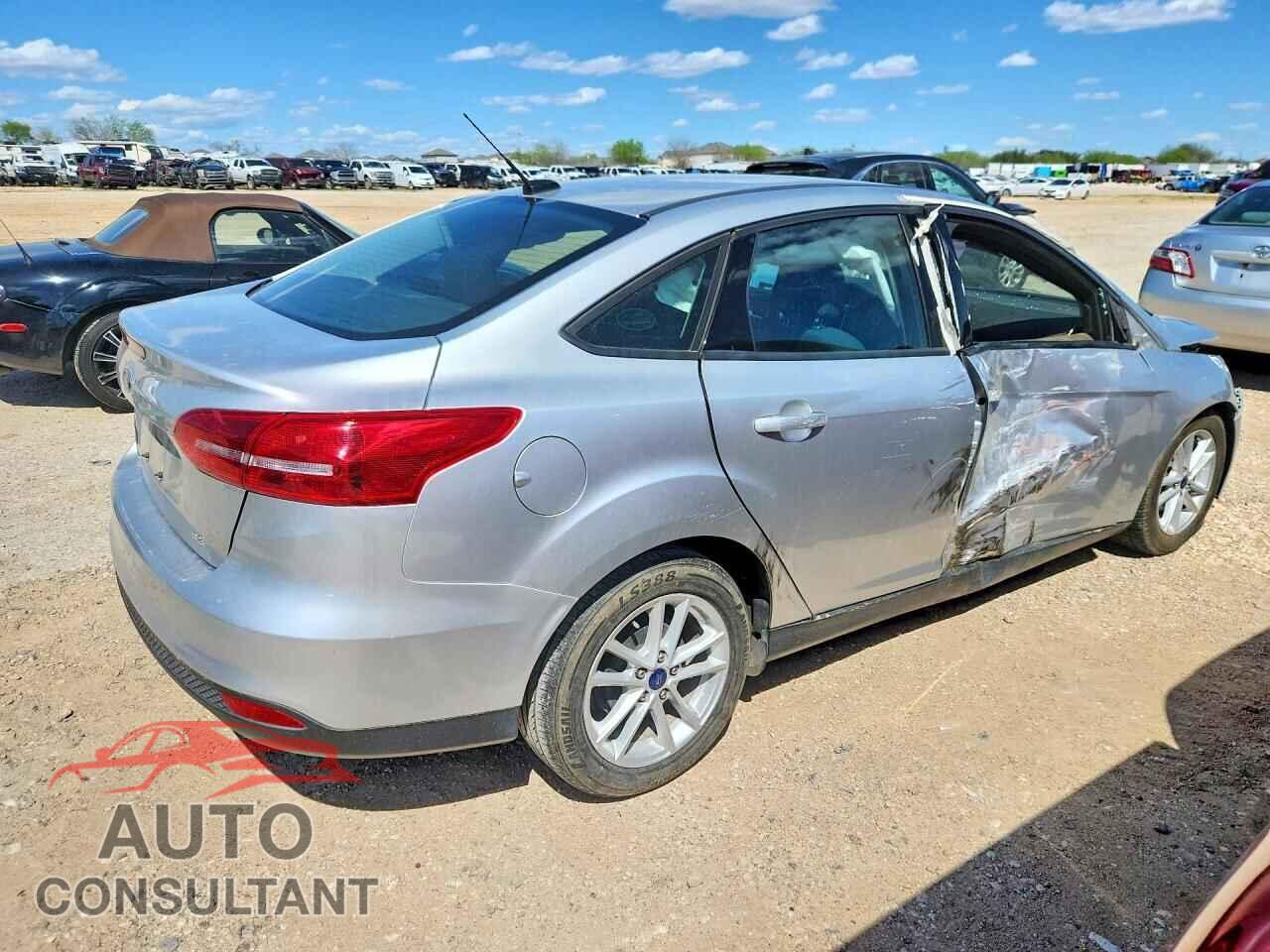 FORD FOCUS 2017 - 1FADP3F20HL300550