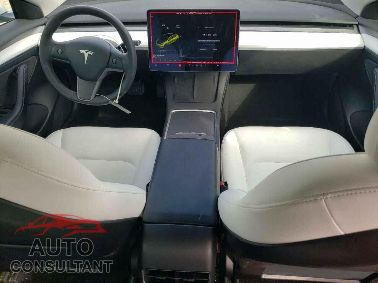 TESLA MODEL 3 2021 - 5YJ3E1EA8MF989601