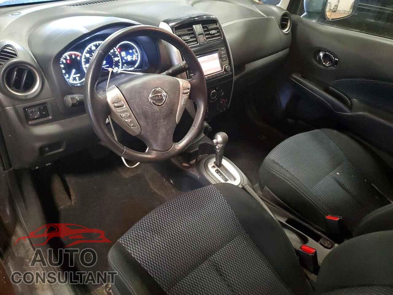 NISSAN VERSA NOTE 2017 - 3N1CE2CP1HL360043
