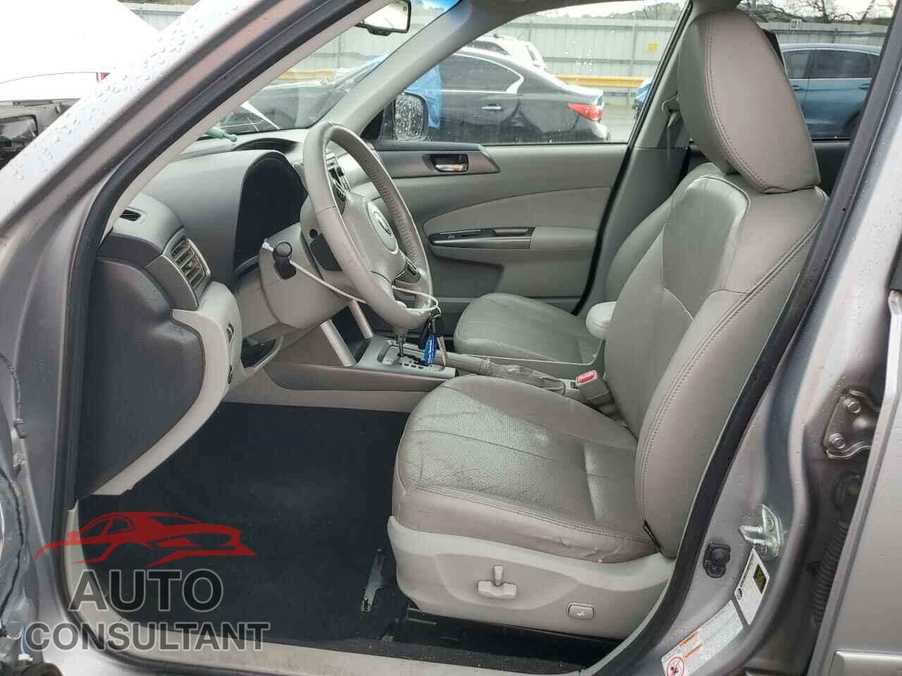 SUBARU FORESTER 2011 - JF2SHAEC1BH725848
