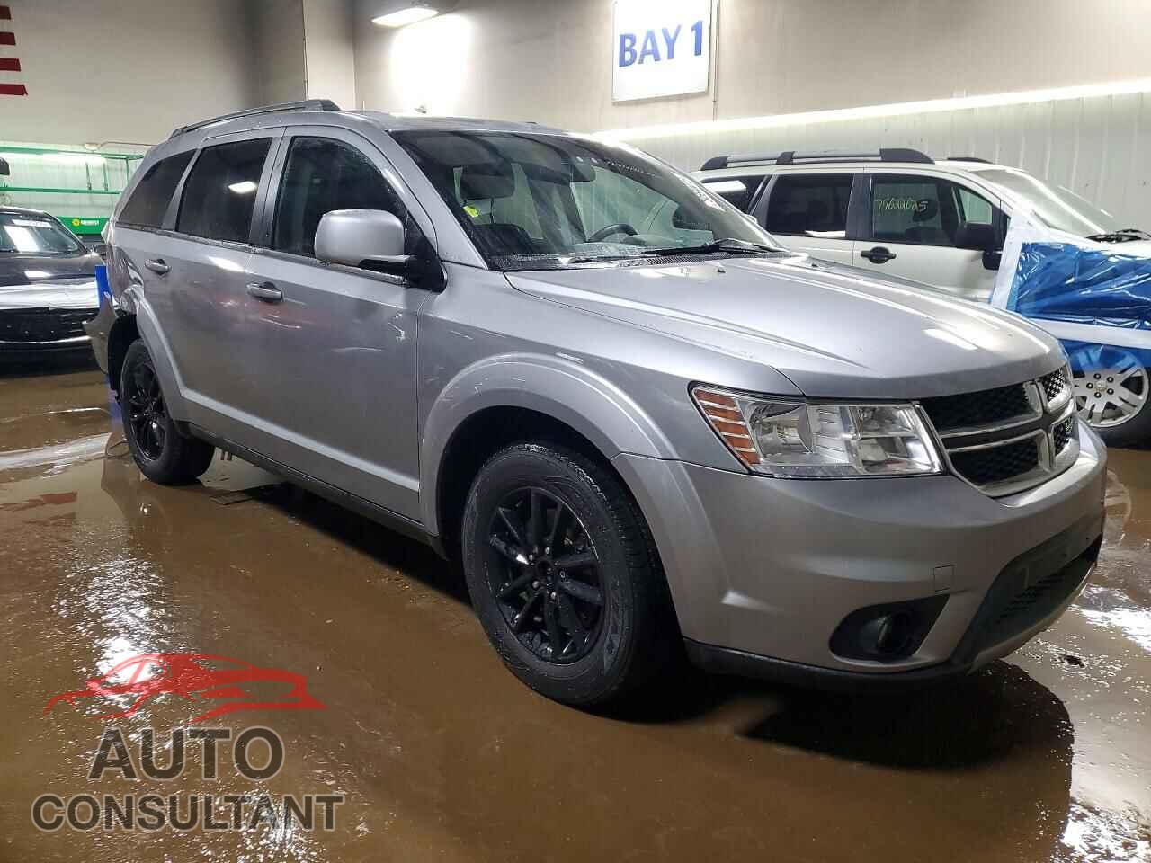 DODGE JOURNEY 2017 - 3C4PDCBG5HT526332