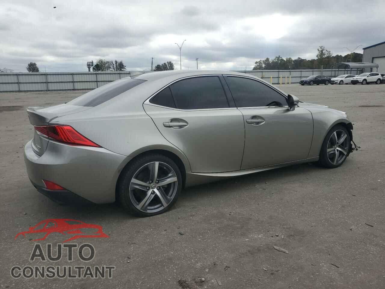 LEXUS IS 2018 - JTHC81D24J5028023
