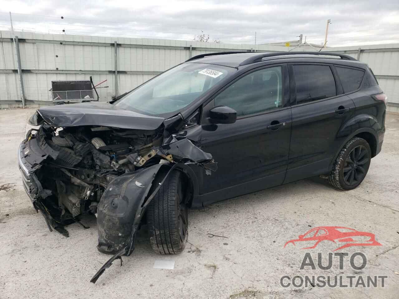 FORD ESCAPE 2017 - 1FMCU9G90HUA22428
