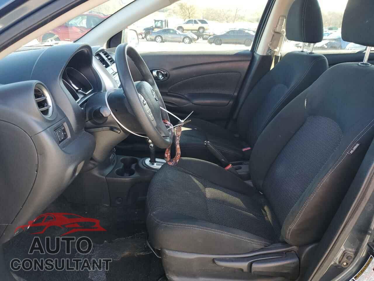 NISSAN VERSA 2017 - 3N1CN7AP3HL846840