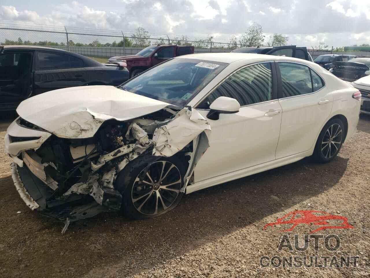 TOYOTA CAMRY 2020 - 4T1G11AK9LU390087