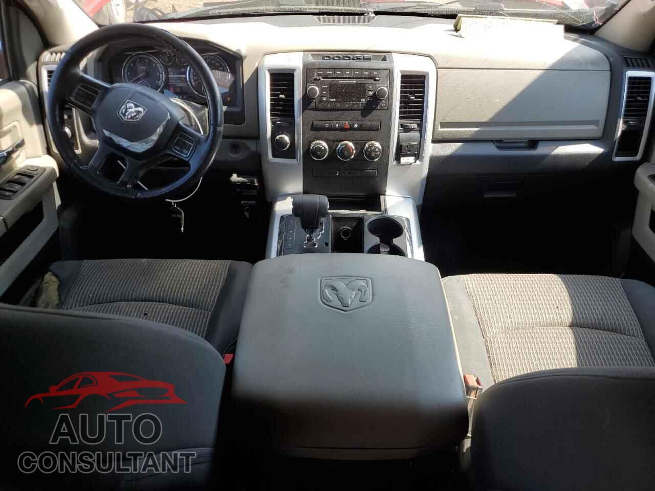 DODGE RAM 1500 2012 - 1C6RD7LT8CS215250