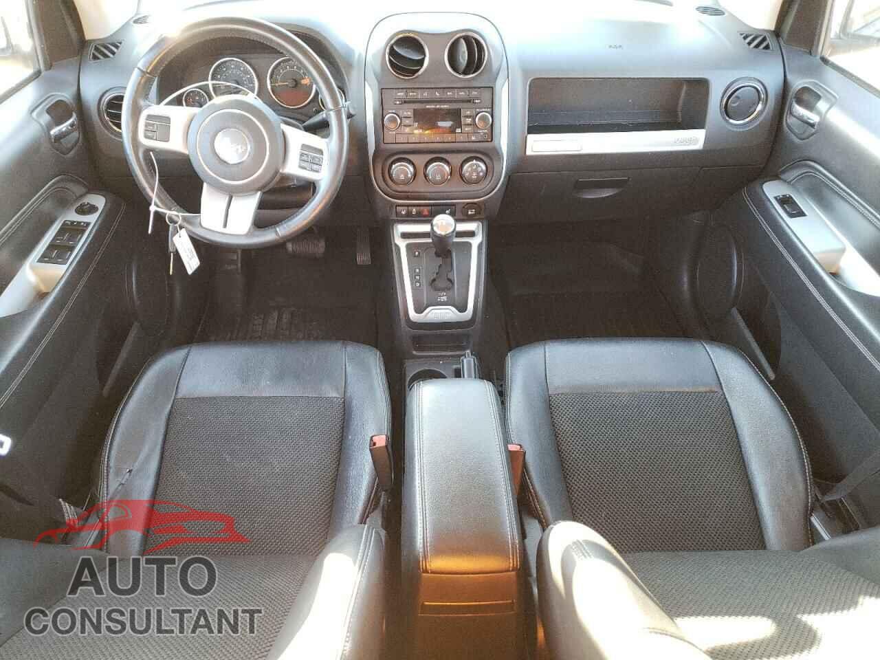 JEEP COMPASS 2017 - 1C4NJDEB9HD106701