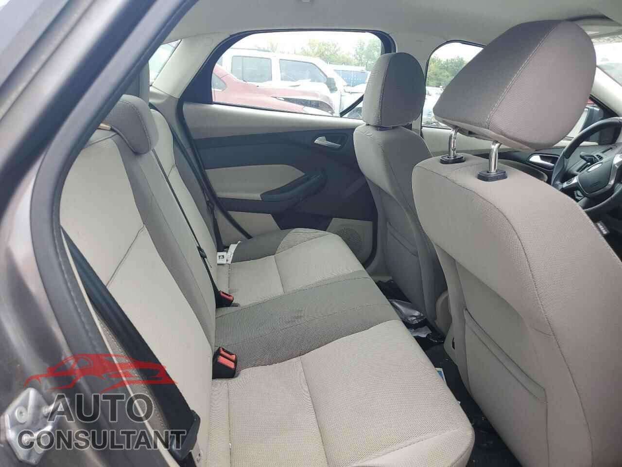 FORD FOCUS 2013 - 1FADP3F22DL177067