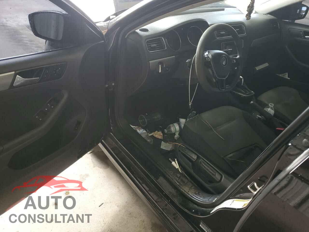VOLKSWAGEN JETTA 2017 - 3VW2B7AJ3HM276374