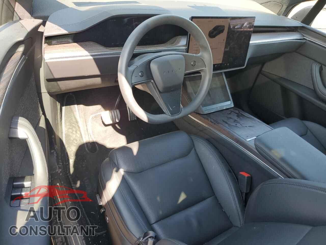 TESLA MODEL X 2025 - 7SAXCBE53SF462789