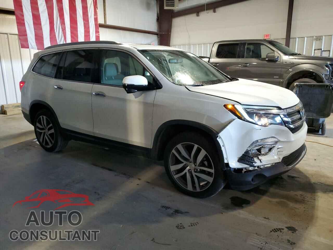 HONDA PILOT 2018 - 5FNYF6H96JB058124