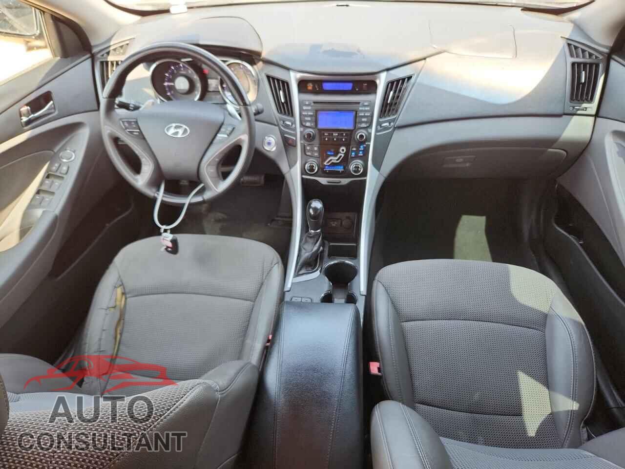 HYUNDAI SONATA 2013 - 5NPEC4AB1DH804157