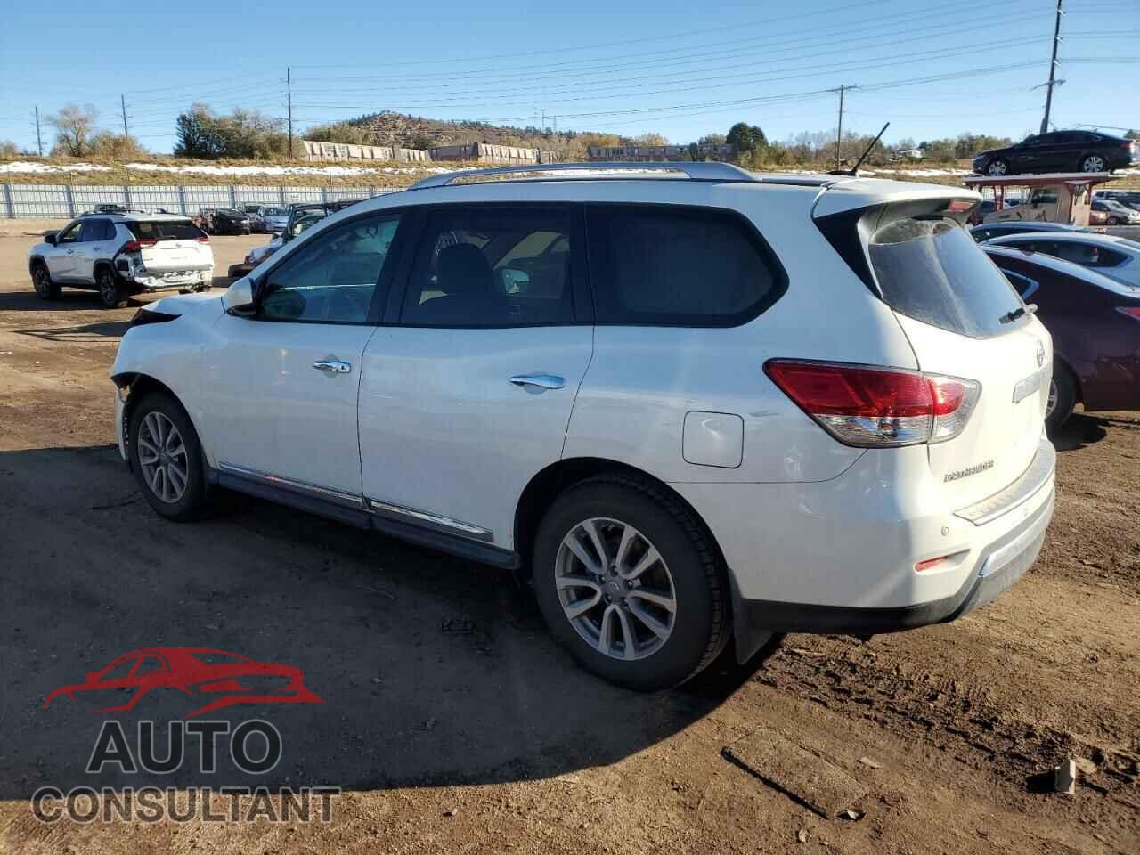 NISSAN PATHFINDER 2014 - 5N1AR2MM0EC632596