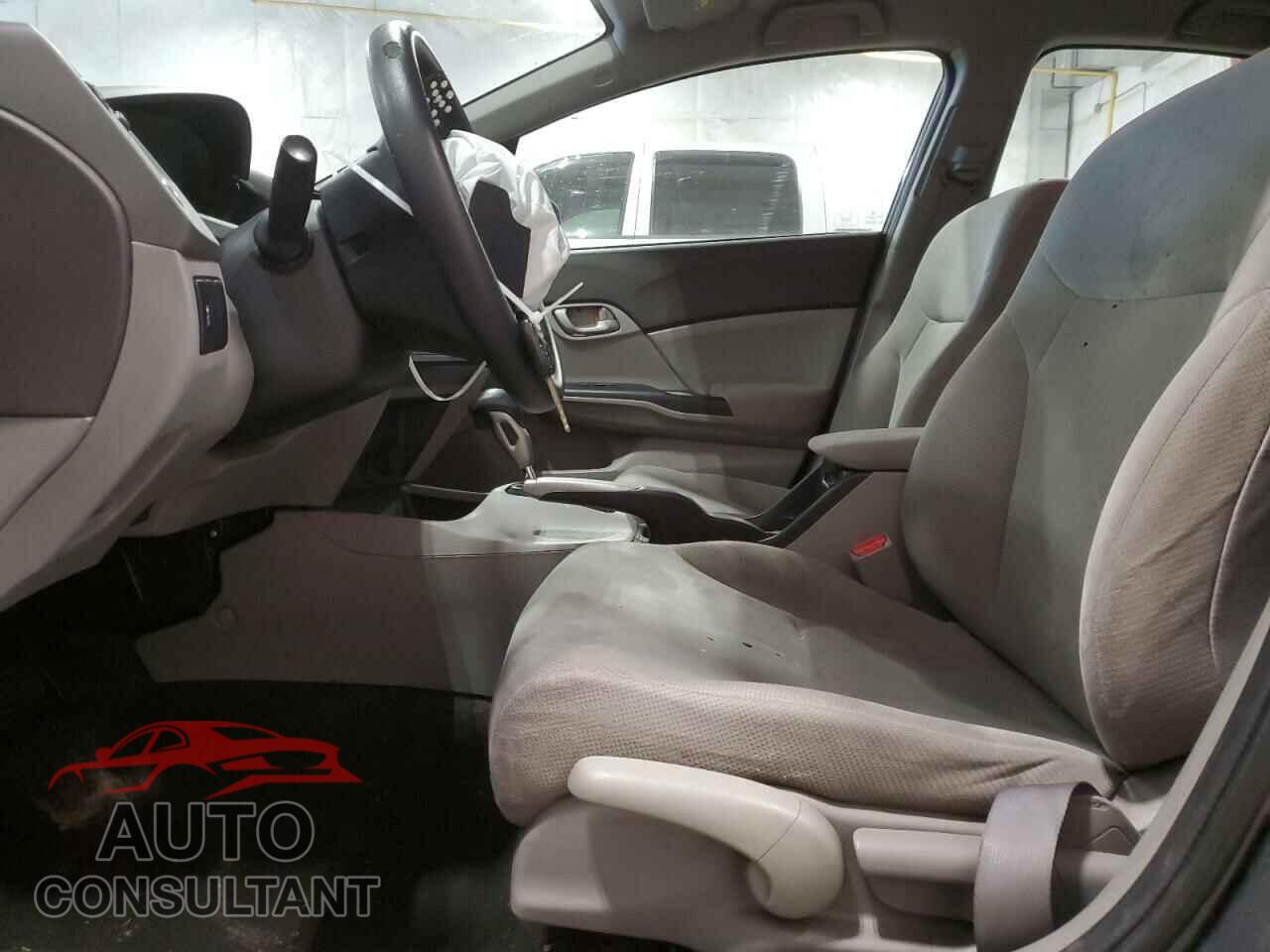 HONDA CIVIC 2012 - 19XFB2F58CE009897