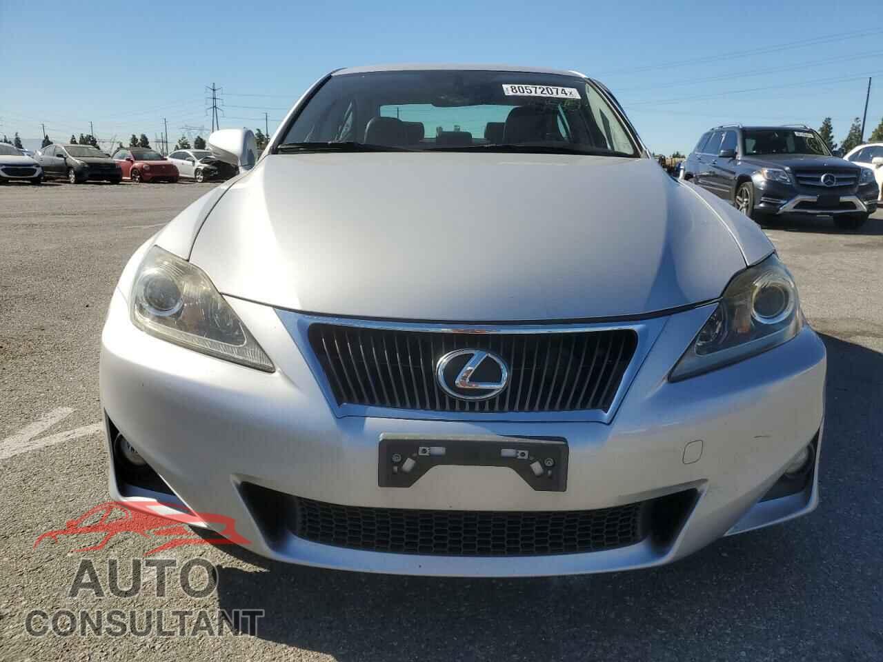 LEXUS IS 2013 - JTHCF5C23D5063932