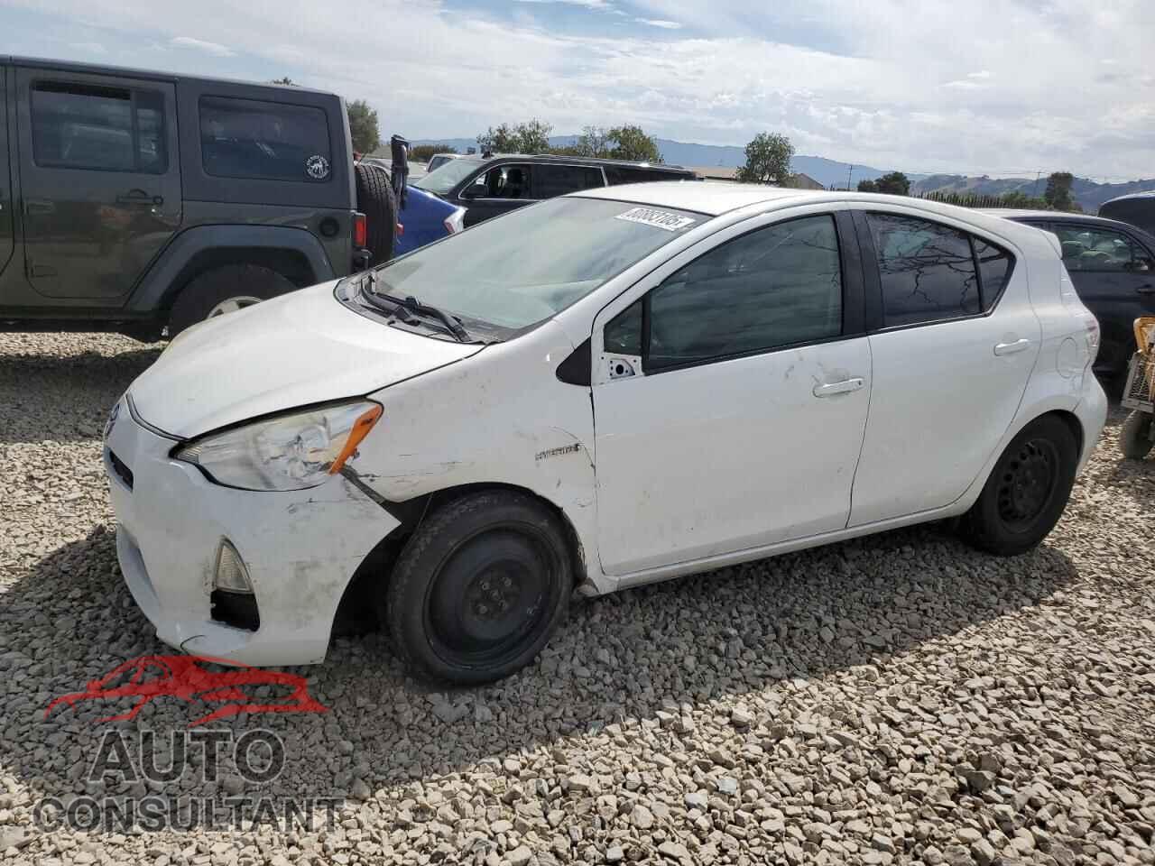 TOYOTA PRIUS 2014 - JTDKDTB30E1575416