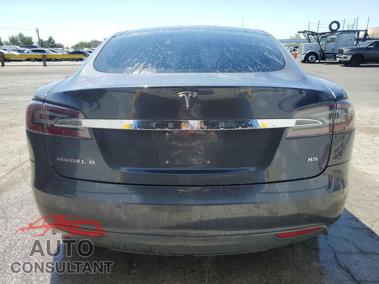 TESLA MODEL S 2015 - 5YJSA1H12FF083546
