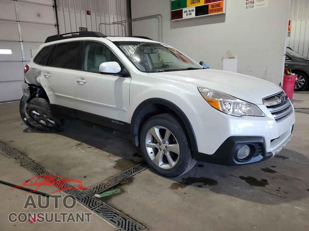 SUBARU OUTBACK 2014 - 4S4BRBLC2E3215946