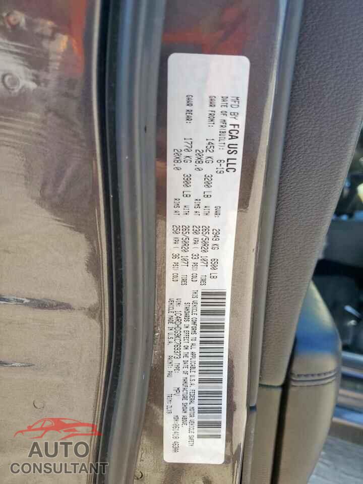 DODGE DURANGO 2019 - 1C4RDHDG9KC769373