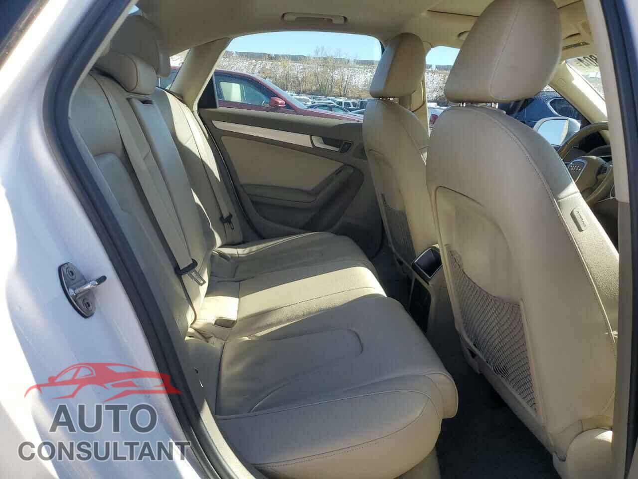 AUDI A4 2012 - WAUBFAFL3CN005924