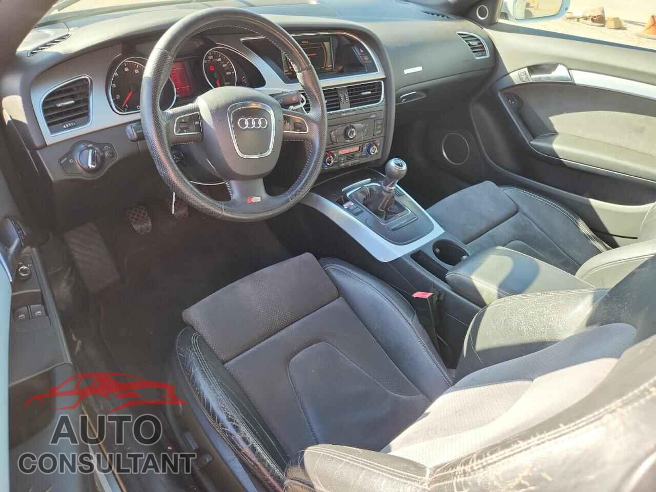 AUDI A5 2009 - WAUDK78T39A005765