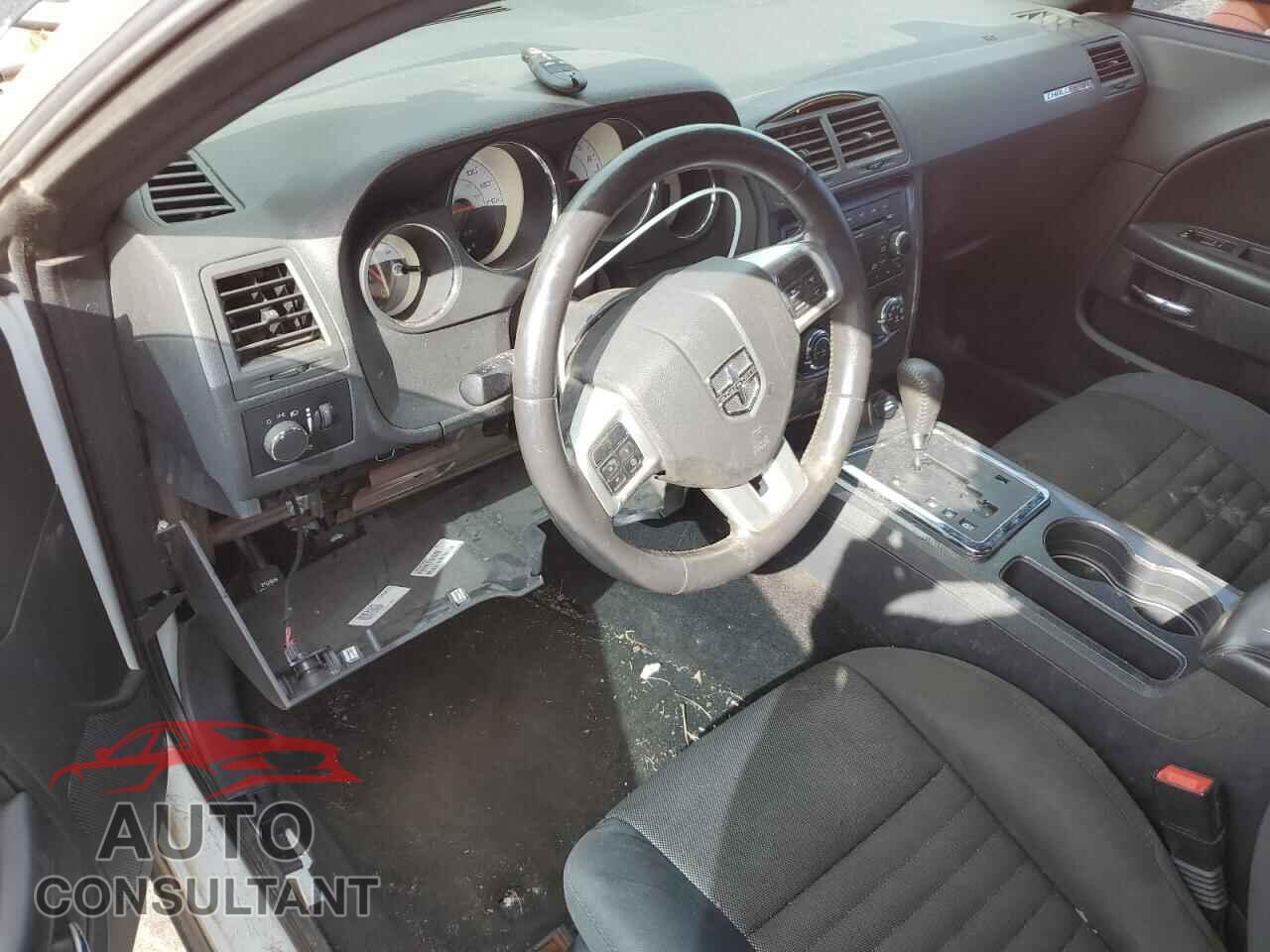 DODGE CHALLENGER 2014 - 2C3CDYAG8EH299367