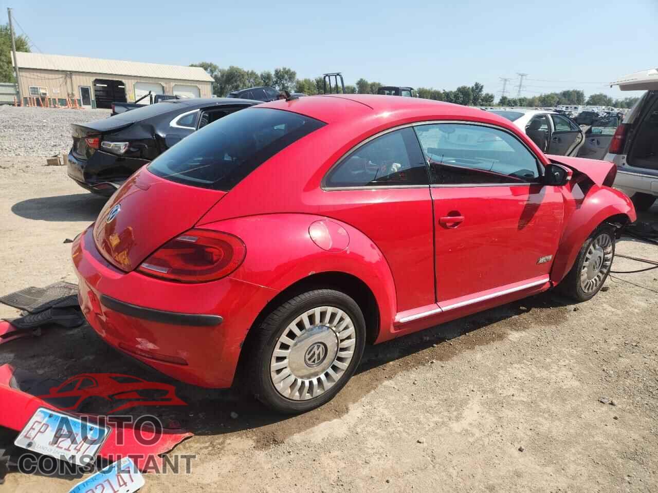 VOLKSWAGEN BEETLE 2012 - 3VWJP7AT9CM606817