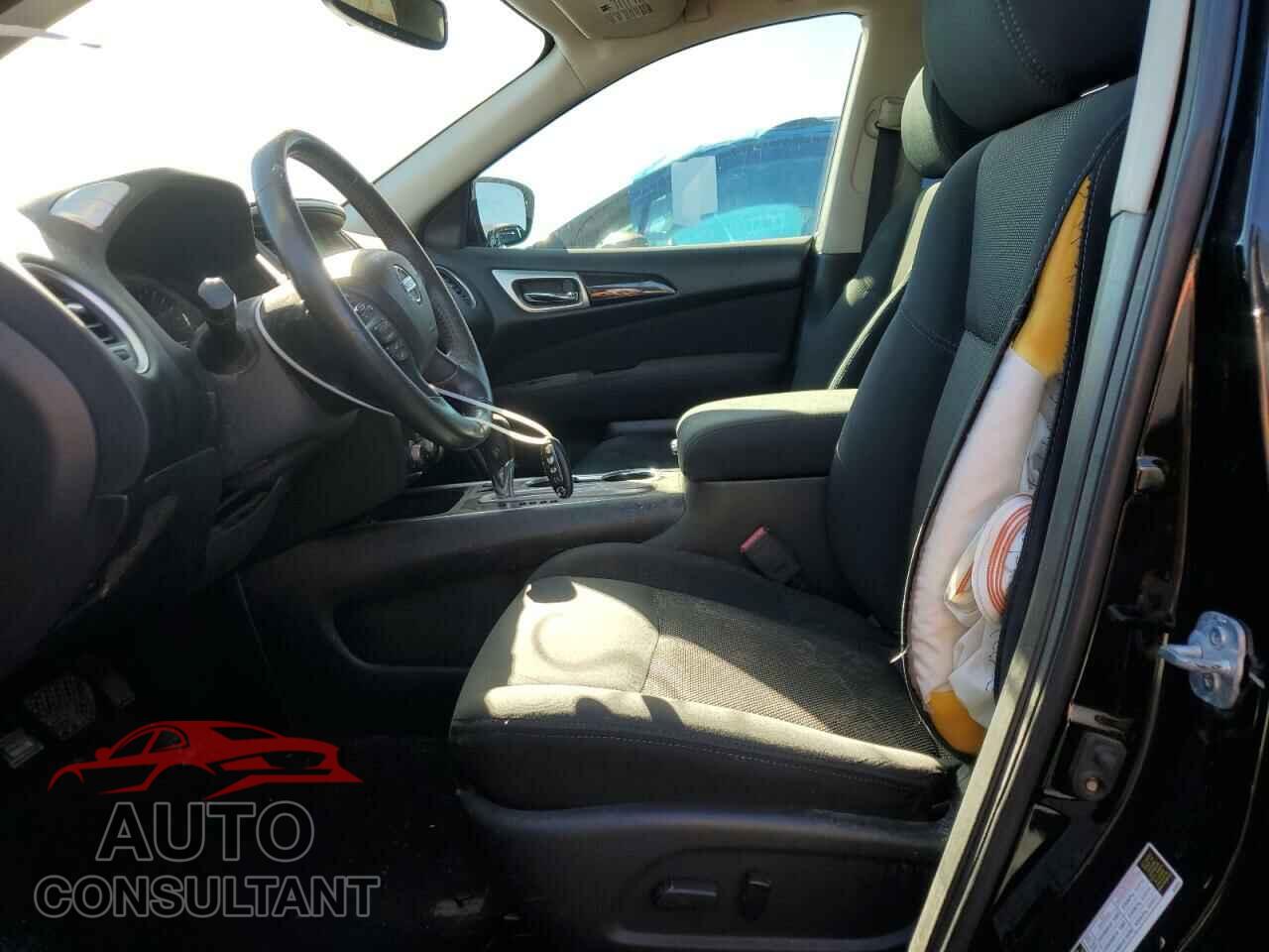 NISSAN PATHFINDER 2017 - 5N1DR2MN2HC602607