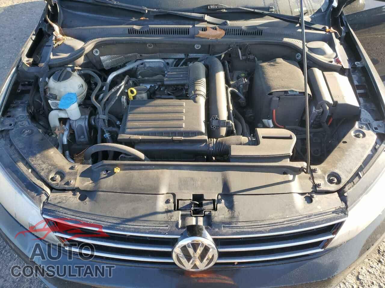 VOLKSWAGEN JETTA 2017 - 3VWDB7AJ9HM267459