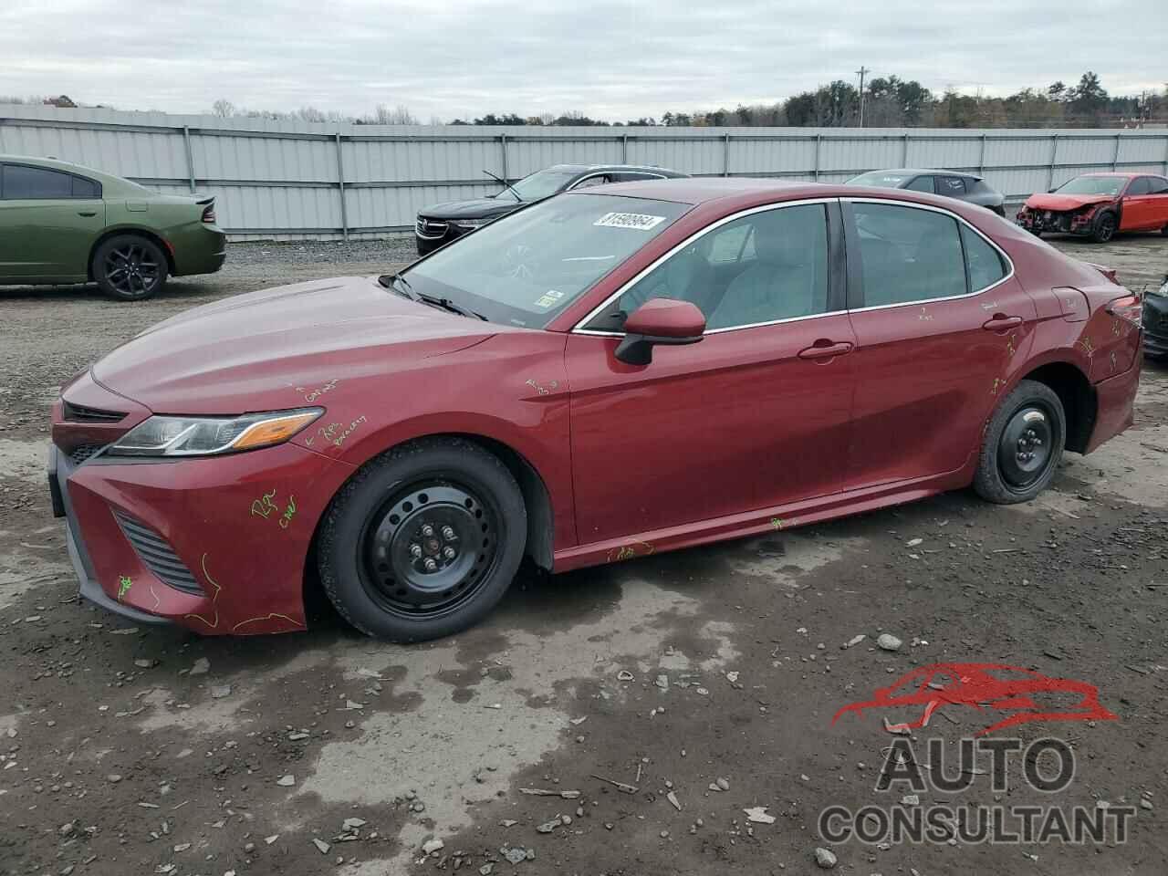TOYOTA CAMRY 2018 - 4T1B11HK8JU567189