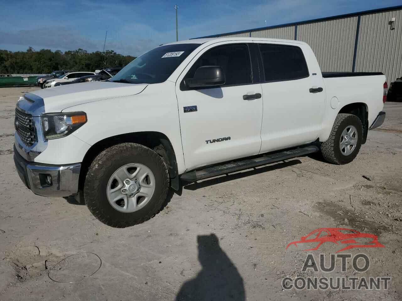 TOYOTA TUNDRA 2019 - 5TFDW5F11KX856835