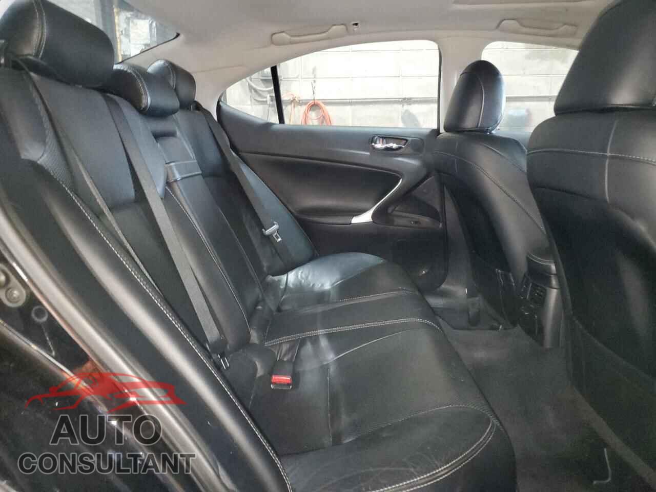 LEXUS IS 2010 - JTHCF5C27A5040097