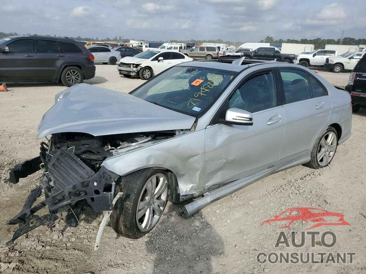 MERCEDES-BENZ C-CLASS 2011 - WDDGF8BB1BF539470
