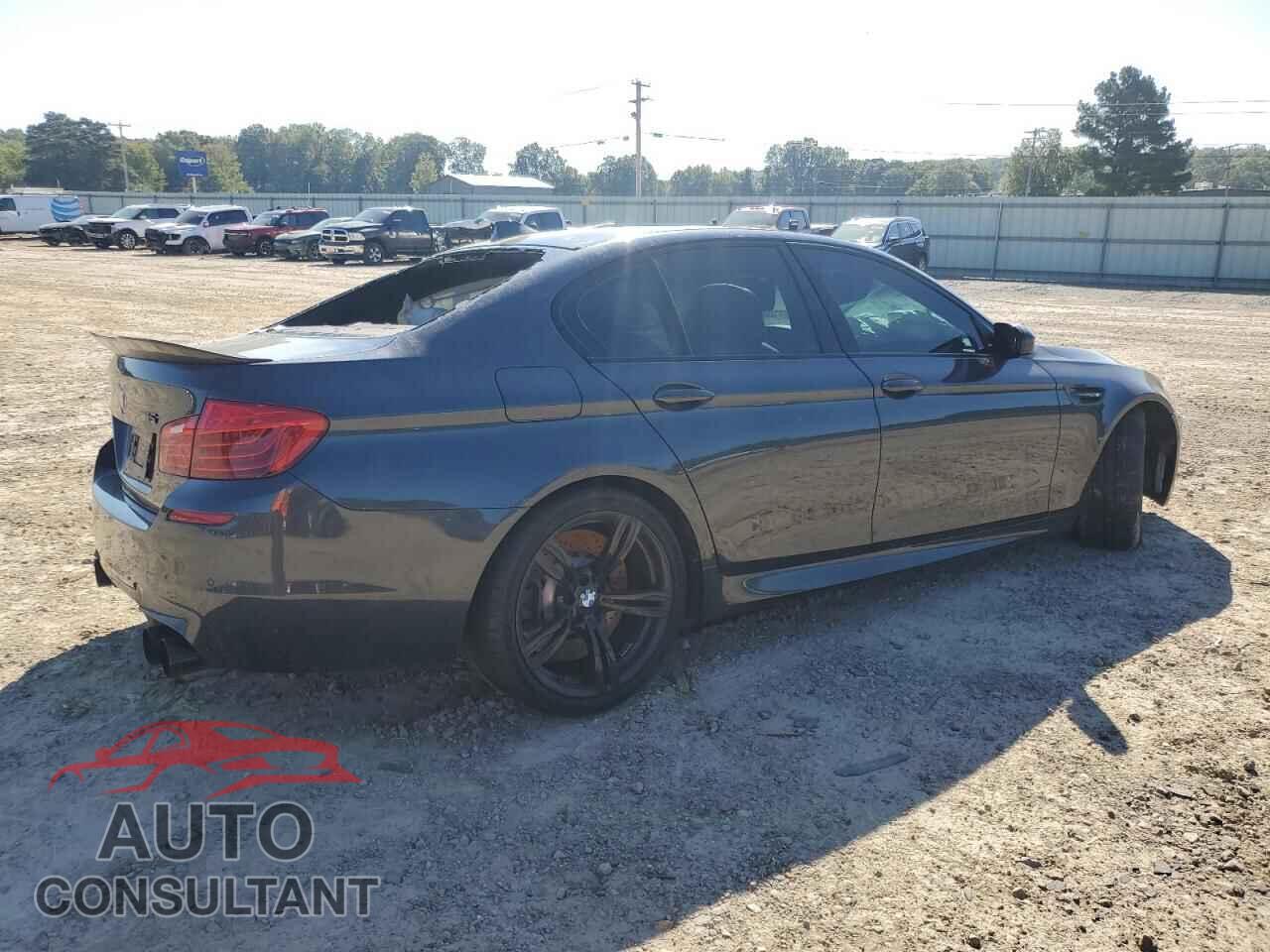 BMW M5 2015 - WBSFV9C54FD595341