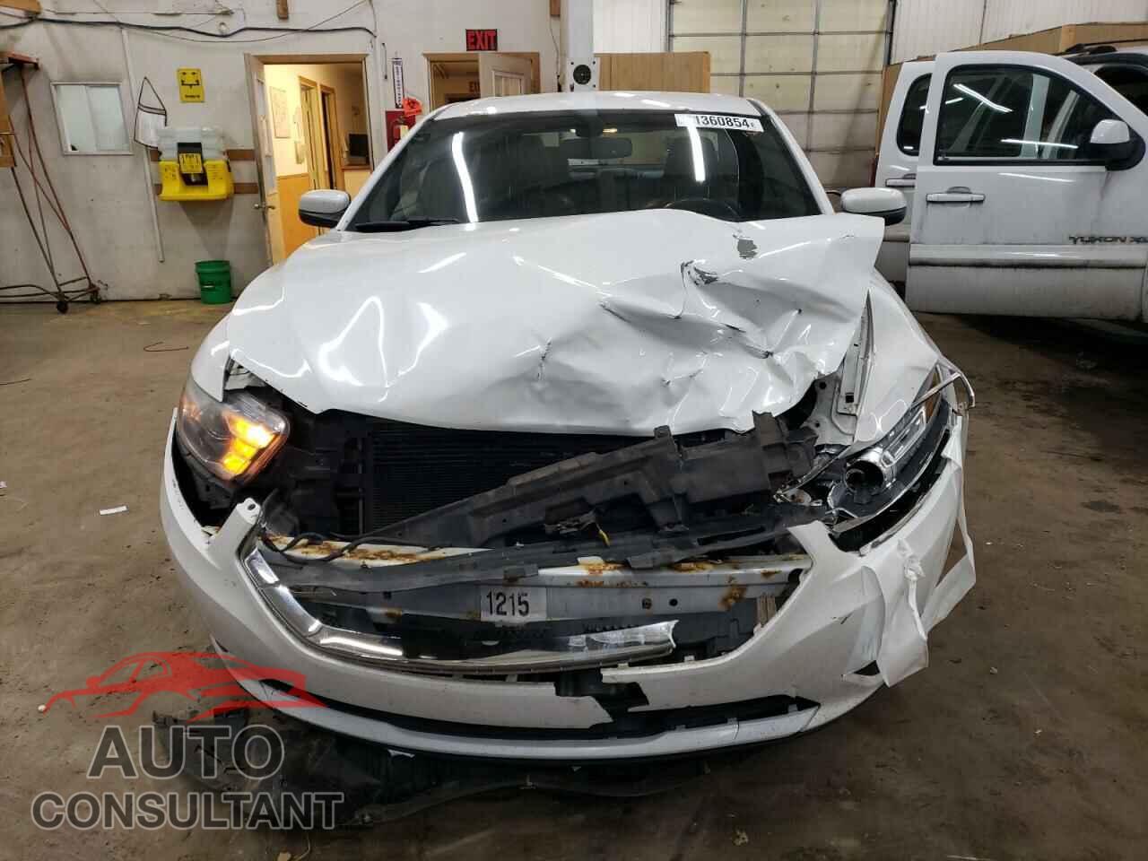 FORD TAURUS 2014 - 1FAHP2E81EG134352