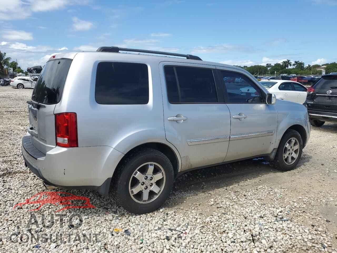 HONDA PILOT 2011 - 5FNYF3H90BB001207