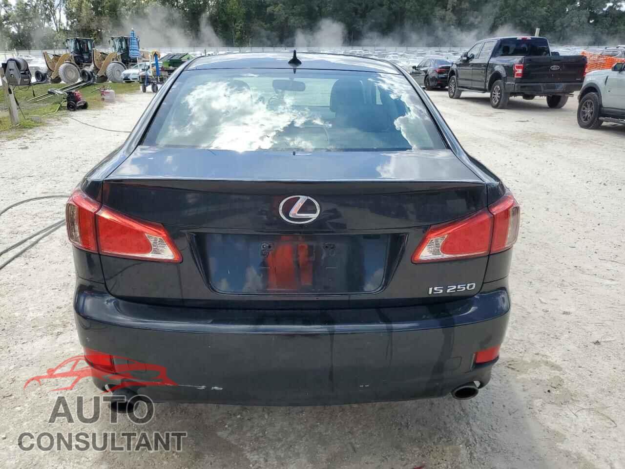LEXUS IS 2013 - JTHBF5C25D5187180