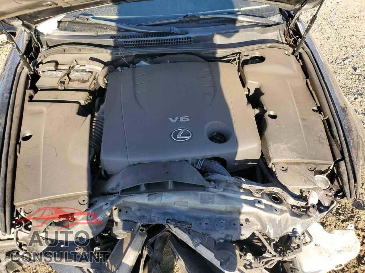 LEXUS IS 2011 - JTHBF5C22B5140881