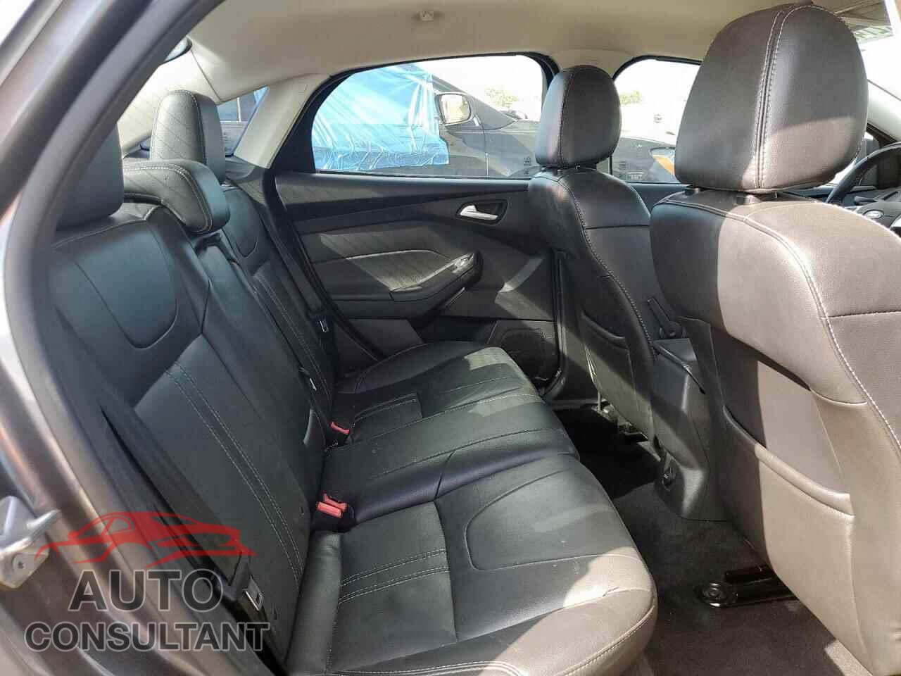 FORD FOCUS 2014 - 1FADP3F22EL183601