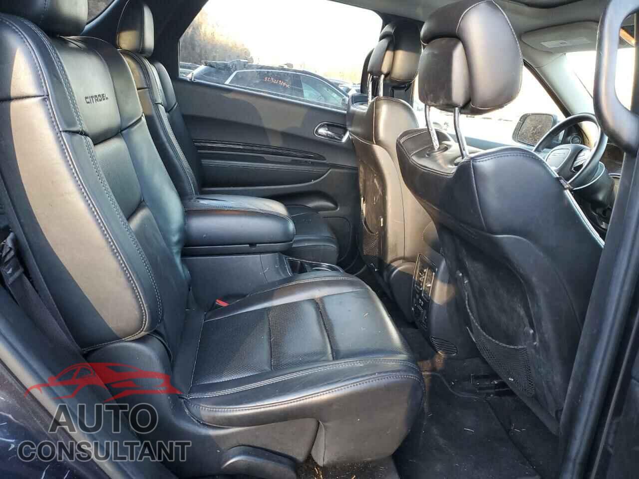 DODGE DURANGO 2014 - 1C4SDJETXEC323225