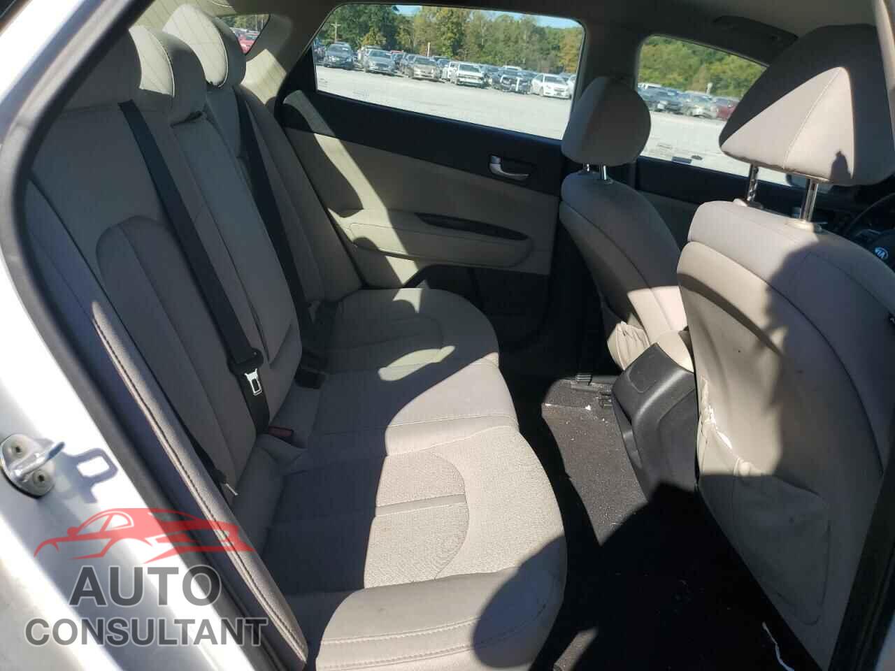KIA OPTIMA 2017 - 5XXGT4L32HG177257
