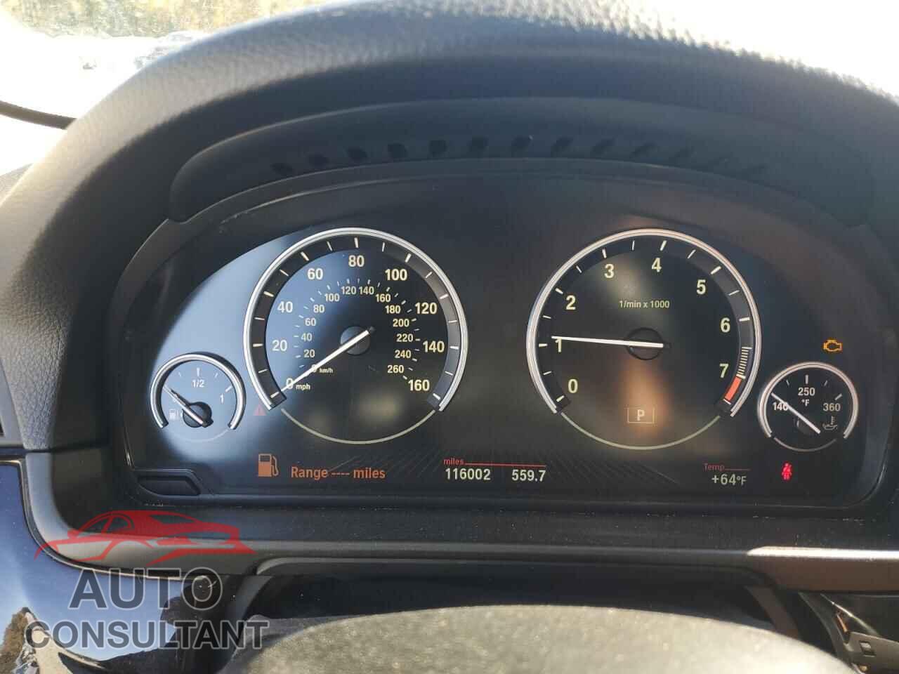 BMW 5 SERIES 2015 - WBA5A5C54FD520286