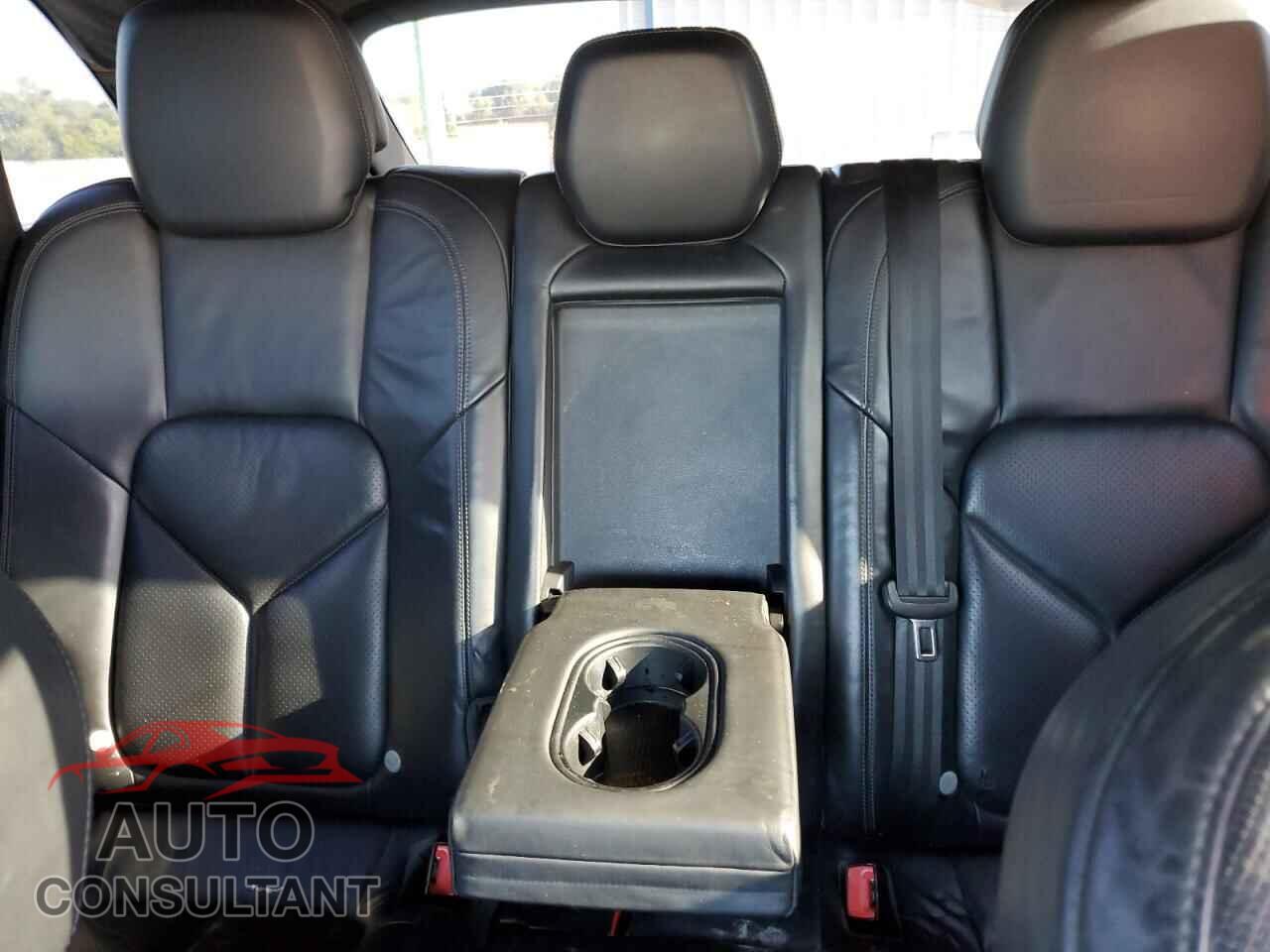 PORSCHE CAYENNE 2012 - WP1AB2A28CLA45165