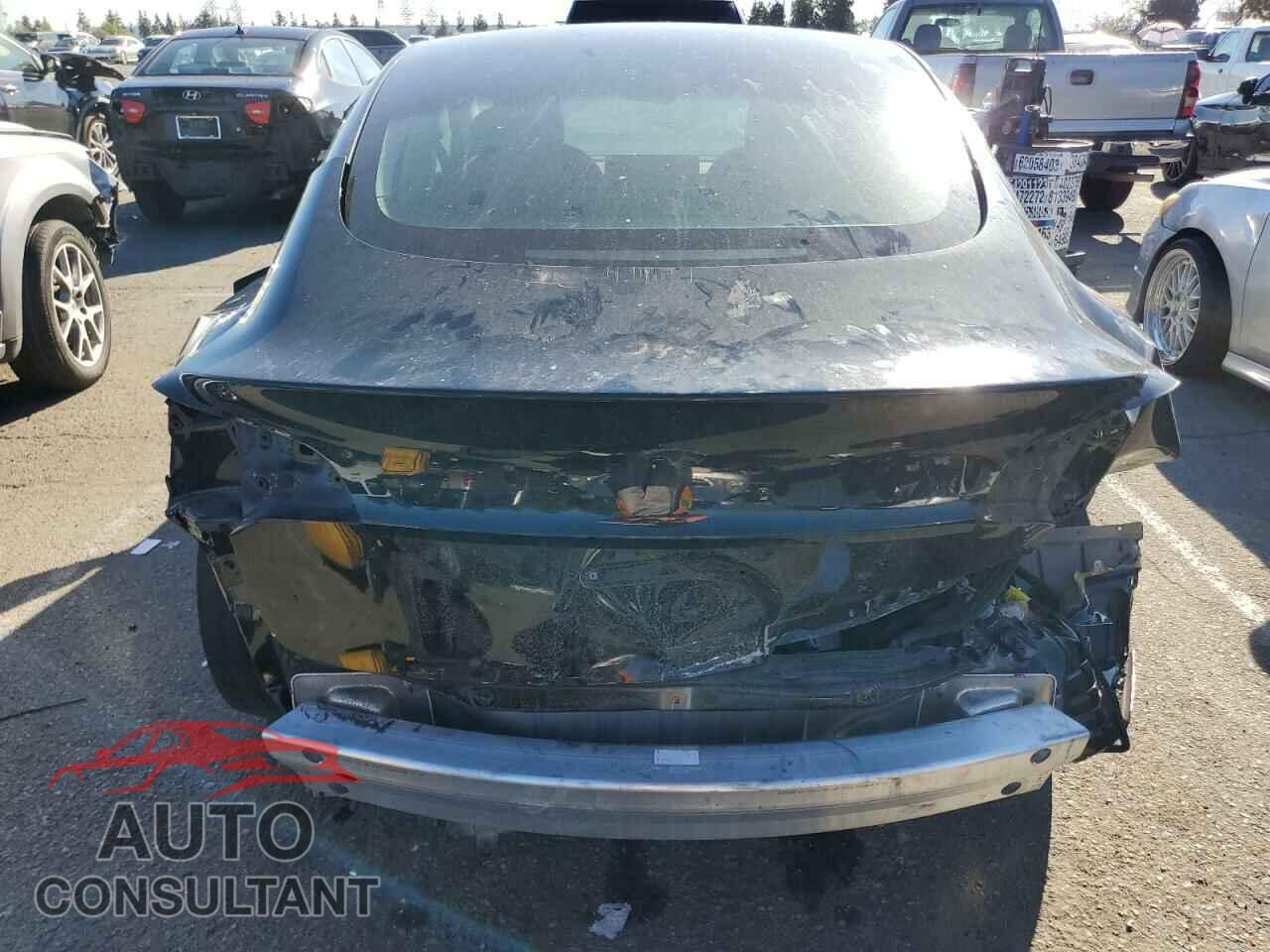 TESLA MODEL 3 2021 - 5YJ3E1EA6MF939926