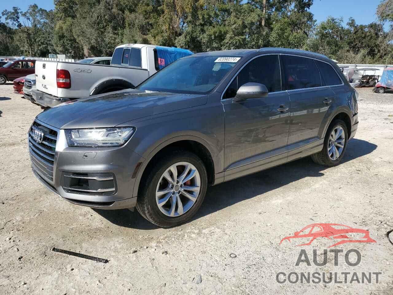 AUDI Q7 2017 - WA1LAAF71HD027162