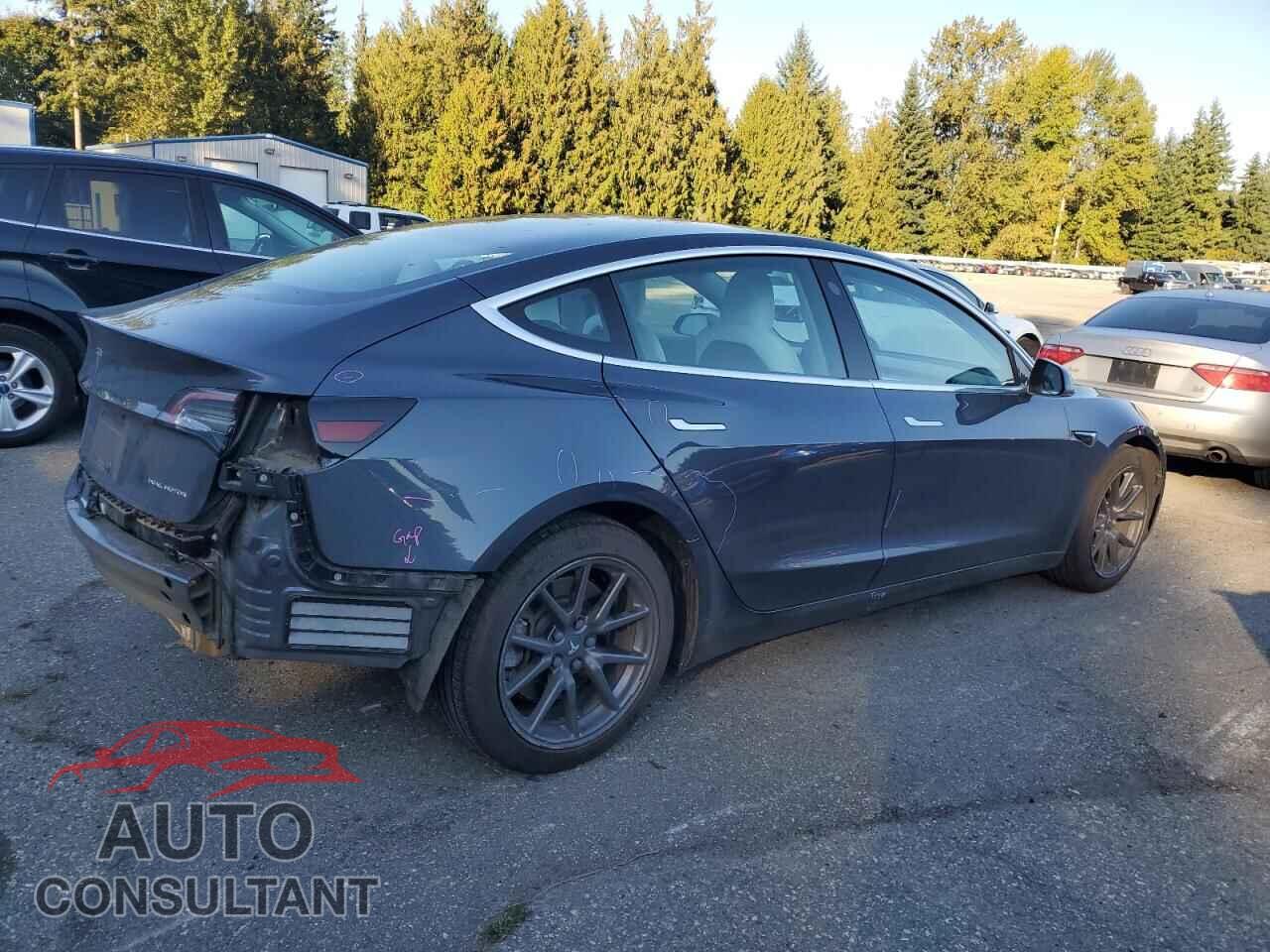 TESLA MODEL 3 2018 - 5YJ3E1EB8JF183956