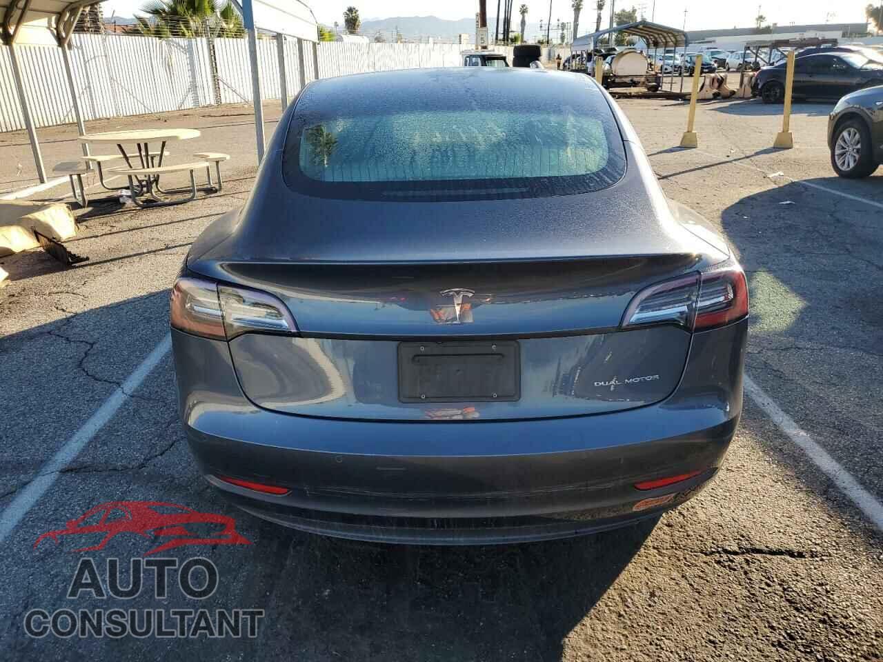 TESLA MODEL 3 2020 - 5YJ3E1EB8LF638047